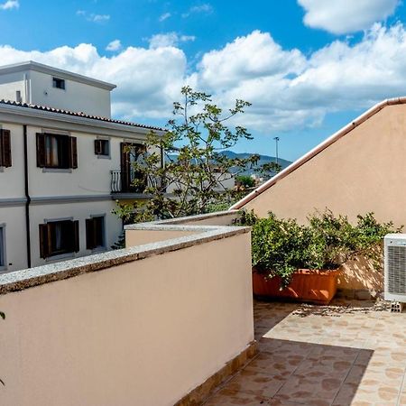 Sa Domu Downtown - Pms Casevacanze Olbia Ngoại thất bức ảnh